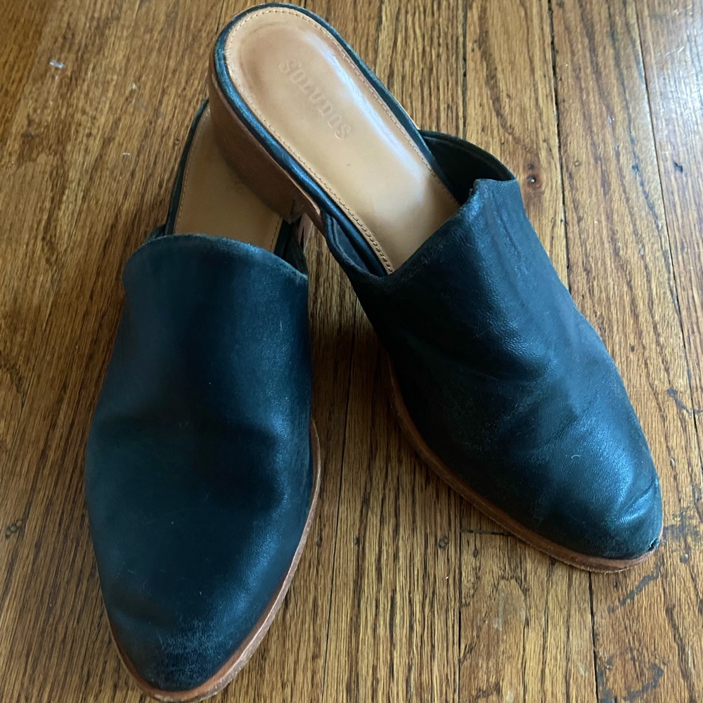Soludos Venetian Mule - black leather